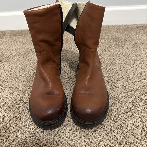 ALDO fur lined boots - Picture 1 of 3